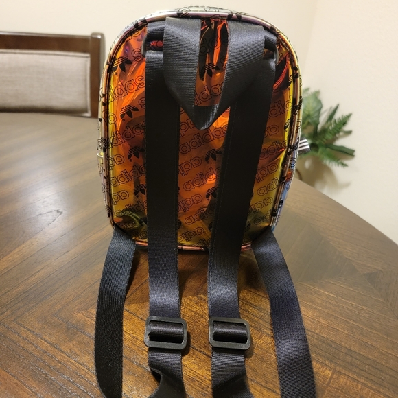 ❗️SOLD❗️Adidas Originals Mini Iridescent Backpack - Picture 2 of 8